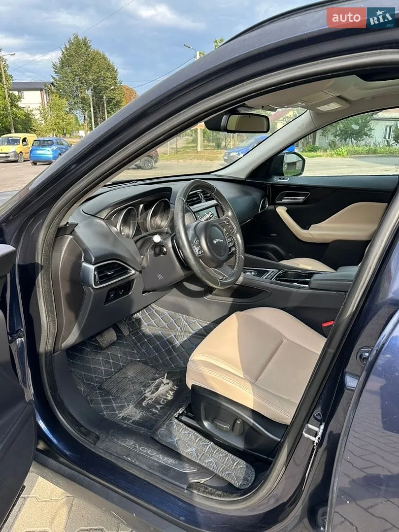 2016 Jaguar F-Pace - мініатюра 4