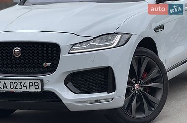 Внедорожник / Кроссовер Jaguar F-Pace 2016 в Бердичеве