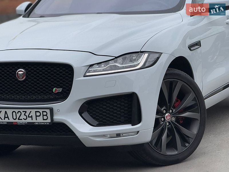 Внедорожник / Кроссовер Jaguar F-Pace 2016 в Бердичеве
