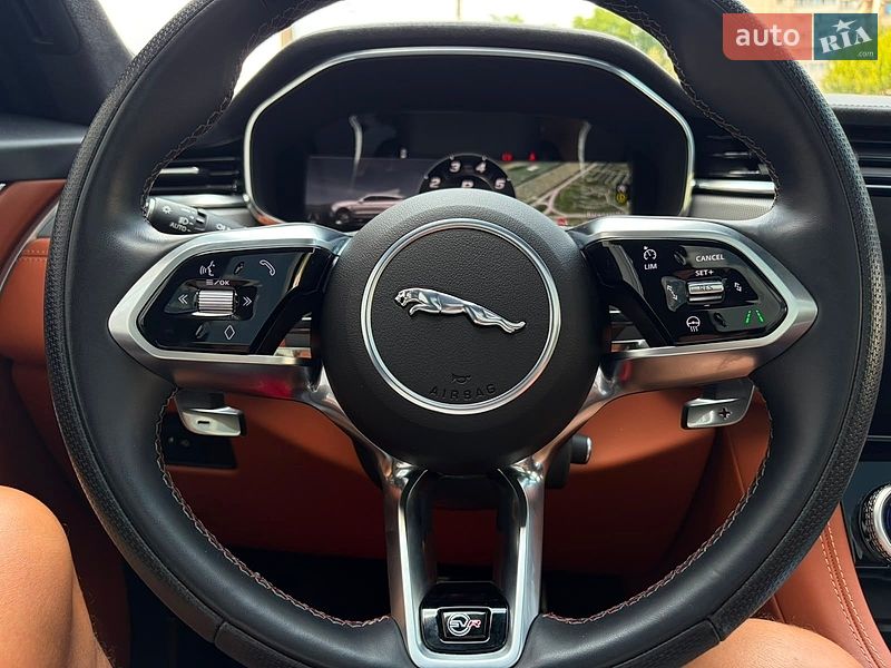 Позашляховик / Кросовер Jaguar F-Pace 2023 в Києві
