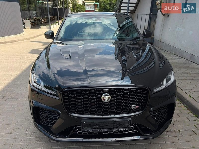 Позашляховик / Кросовер Jaguar F-Pace 2023 в Києві