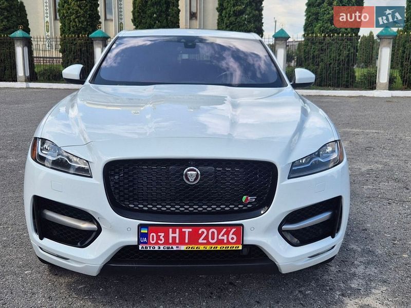 Внедорожник / Кроссовер Jaguar F-Pace 2017 в Дубно