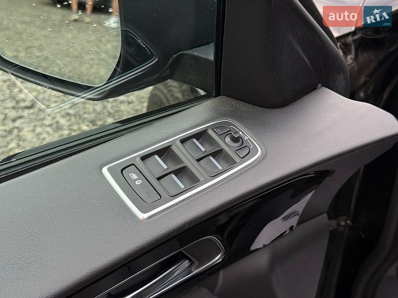 Позашляховик / Кросовер Jaguar F-Pace 2016 в Луцьку
