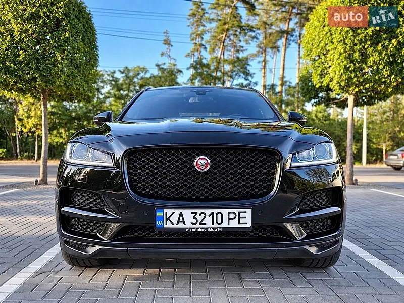 Jaguar F-Pace 2017