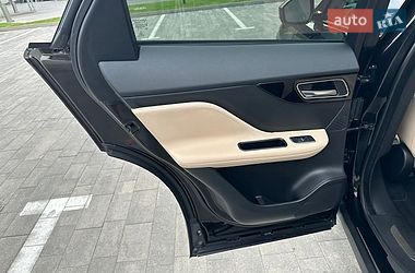 Внедорожник / Кроссовер Jaguar F-Pace 2020 в Луцке