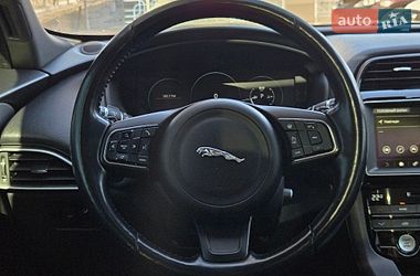 Внедорожник / Кроссовер Jaguar F-Pace 2016 в Киеве