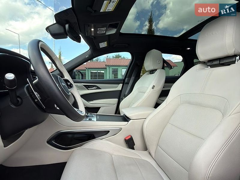 Внедорожник / Кроссовер Jaguar F-Pace 2024 в Ирпене