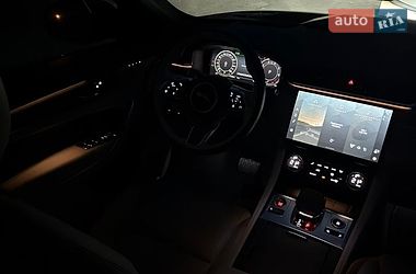 Внедорожник / Кроссовер Jaguar F-Pace 2024 в Ирпене