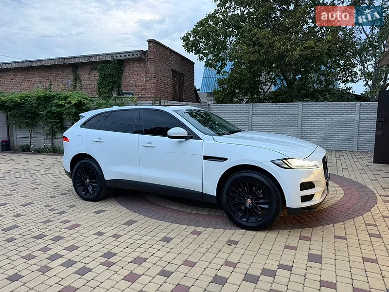 Jaguar F-Pace 2018
