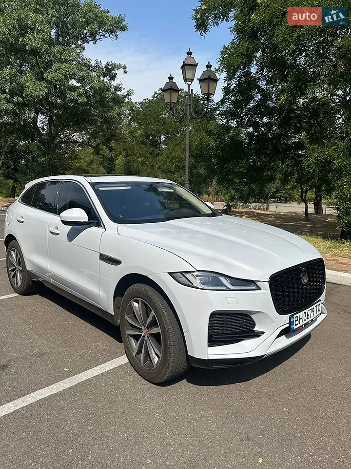 Jaguar F-Pace 2021 photo 2
