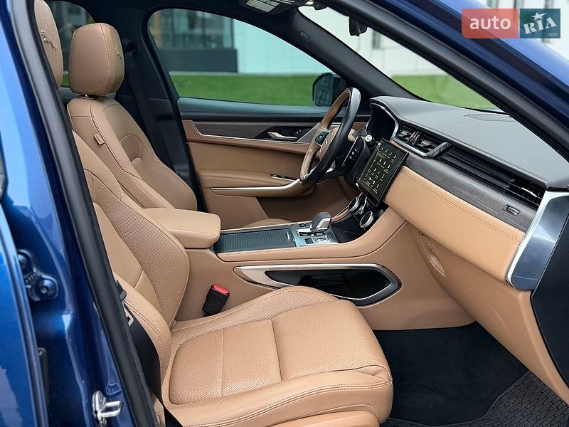 Позашляховик / Кросовер Jaguar F-Pace 2021 в Рівному