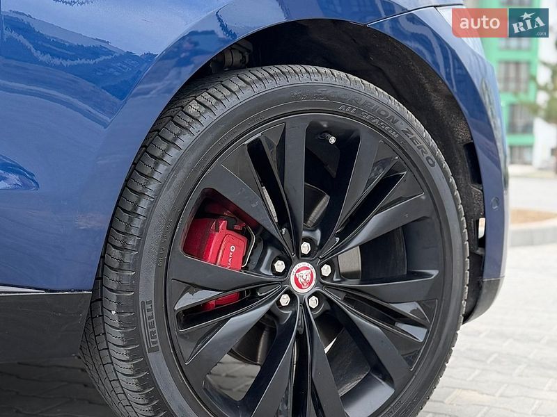 Позашляховик / Кросовер Jaguar F-Pace 2021 в Рівному