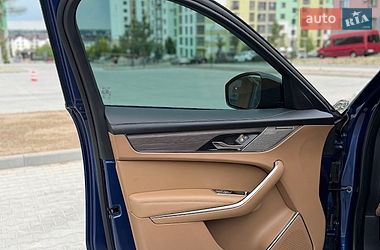 Позашляховик / Кросовер Jaguar F-Pace 2021 в Рівному