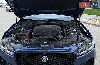 Позашляховик / Кросовер Jaguar F-Pace 2021 в Рівному