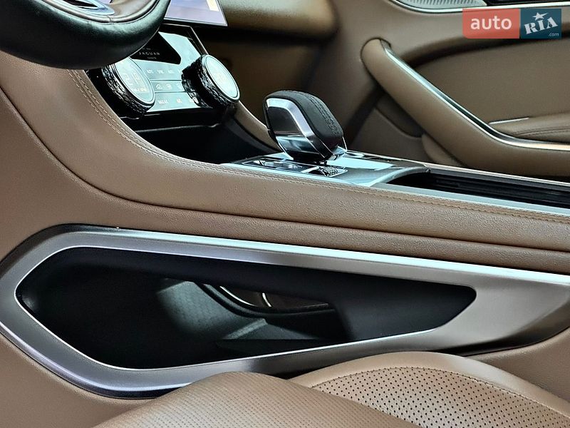 Позашляховик / Кросовер Jaguar F-Pace 2021 в Києві фото 41 Позашляховик / Кросовер Jaguar F-Pace 2021 в Києві