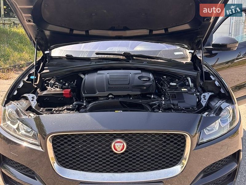 Внедорожник / Кроссовер Jaguar F-Pace 2018 в Киеве