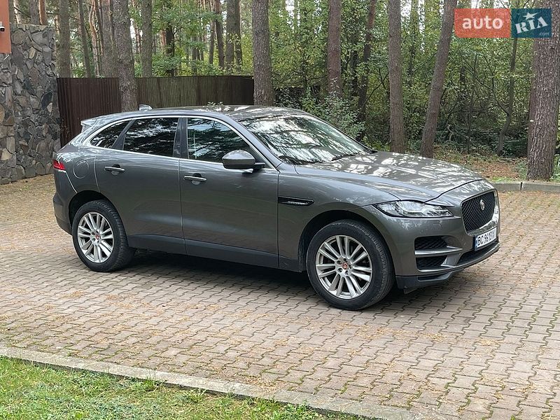 Внедорожник / Кроссовер Jaguar F-Pace 2016 в Новояворовске фото 10 Внедорожник / Кроссовер Jaguar F-Pace 2016 в Новояворовске