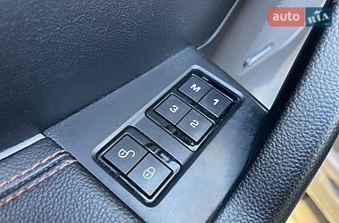 Внедорожник / Кроссовер Jaguar F-Pace 2016 в Новояворовске фото 21 Внедорожник / Кроссовер Jaguar F-Pace 2016 в Новояворовске