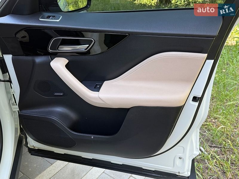 Позашляховик / Кросовер Jaguar F-Pace 2019 в Тернополі