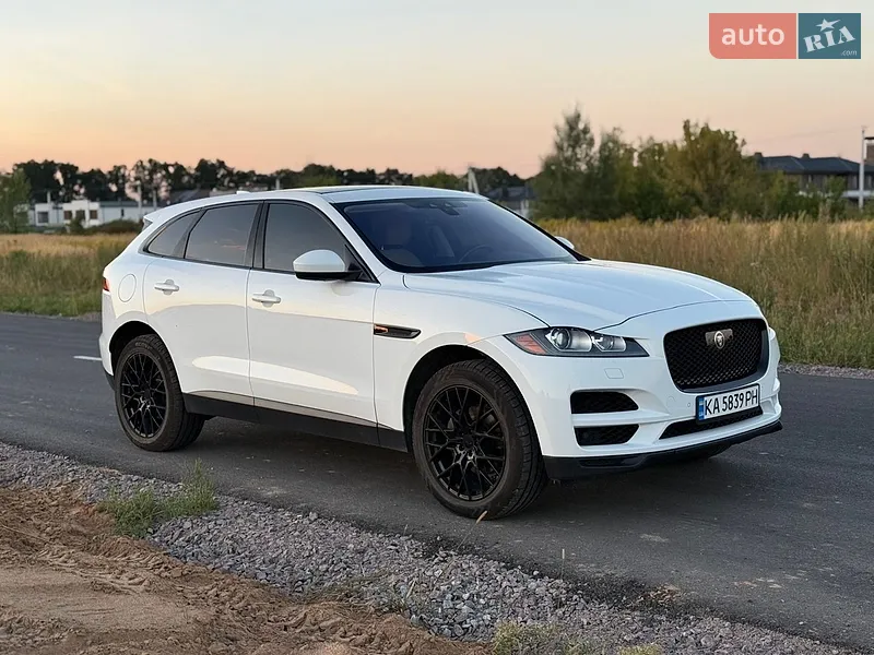 Jaguar F-Pace