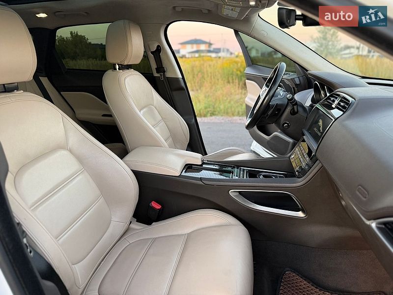 Внедорожник / Кроссовер Jaguar F-Pace 2018 в Киеве