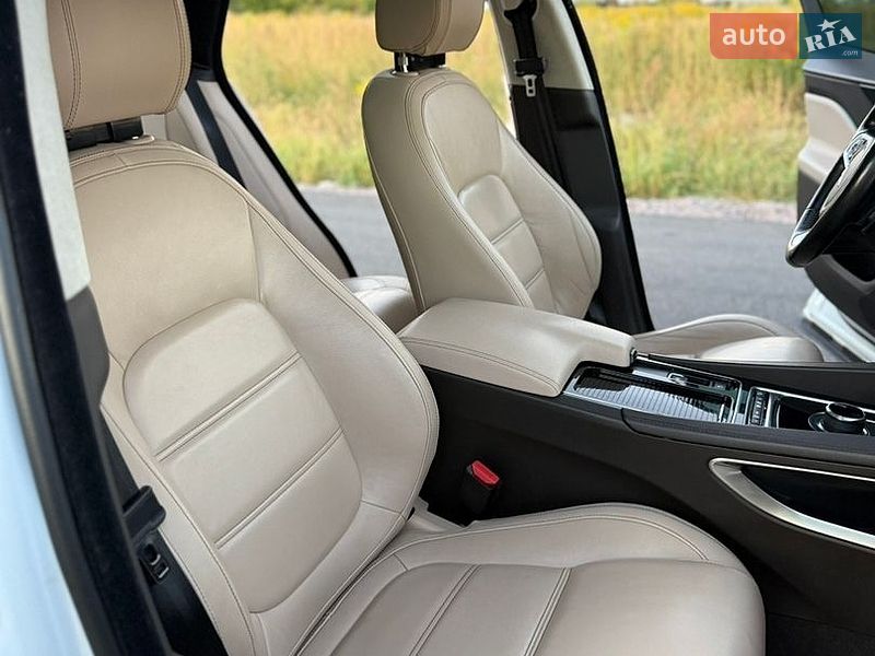 Внедорожник / Кроссовер Jaguar F-Pace 2018 в Киеве