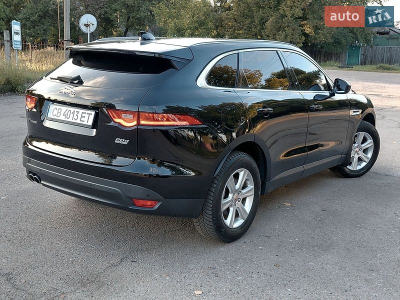 Внедорожник / Кроссовер Jaguar F-Pace 2016 в Чернигове