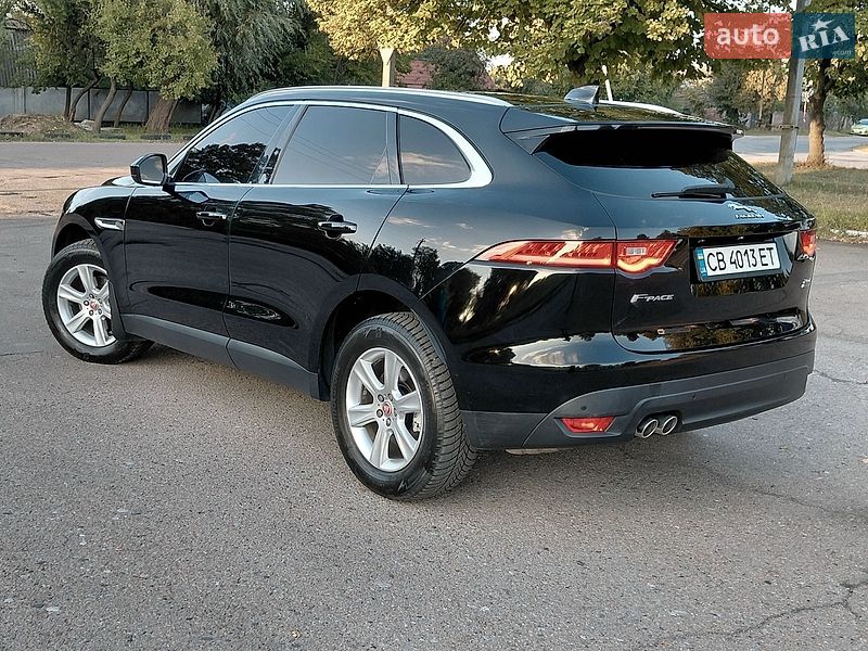 Внедорожник / Кроссовер Jaguar F-Pace 2016 в Чернигове