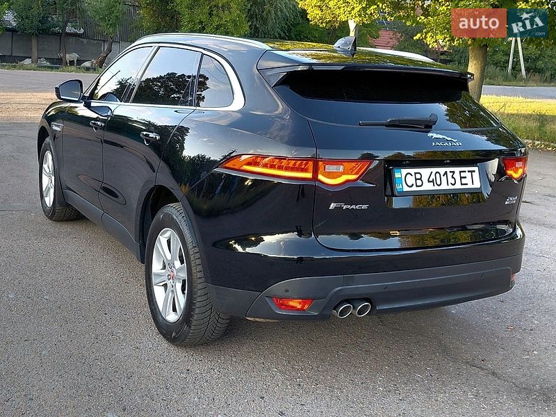 Внедорожник / Кроссовер Jaguar F-Pace 2016 в Чернигове