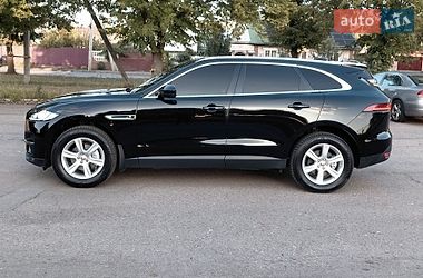 Внедорожник / Кроссовер Jaguar F-Pace 2016 в Чернигове