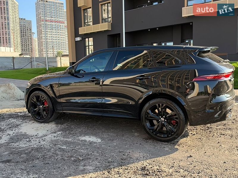 Внедорожник / Кроссовер Jaguar F-Pace 2024 в Киеве