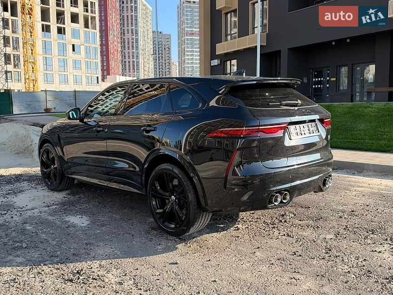 Внедорожник / Кроссовер Jaguar F-Pace 2024 в Киеве