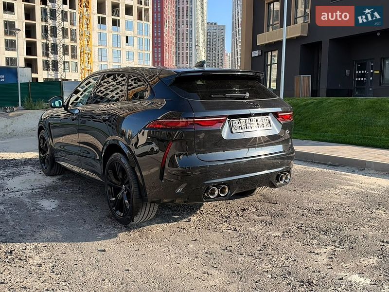 Внедорожник / Кроссовер Jaguar F-Pace 2024 в Киеве