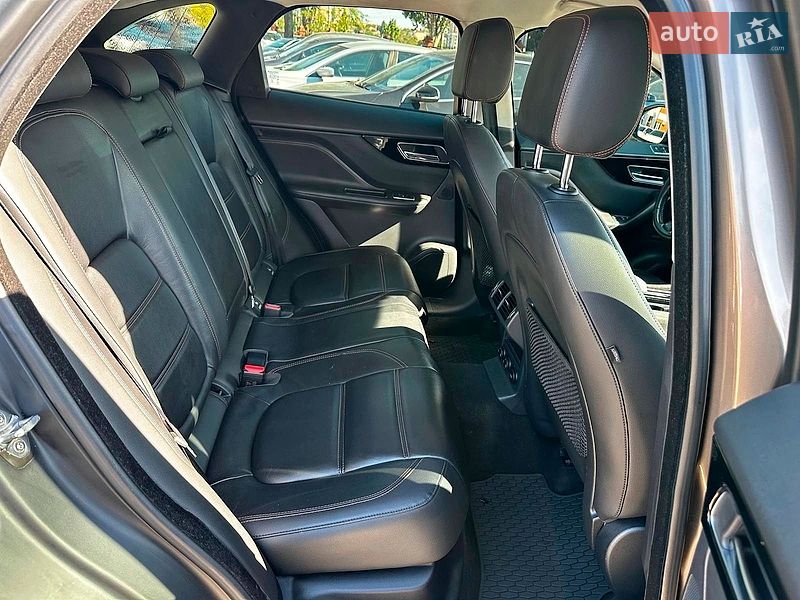 Внедорожник / Кроссовер Jaguar F-Pace 2016 в Одессе