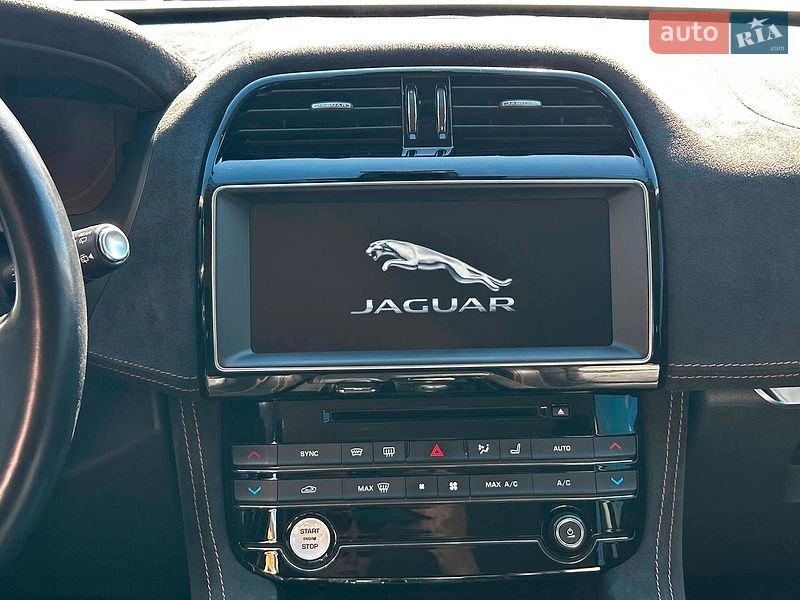 Внедорожник / Кроссовер Jaguar F-Pace 2016 в Одессе