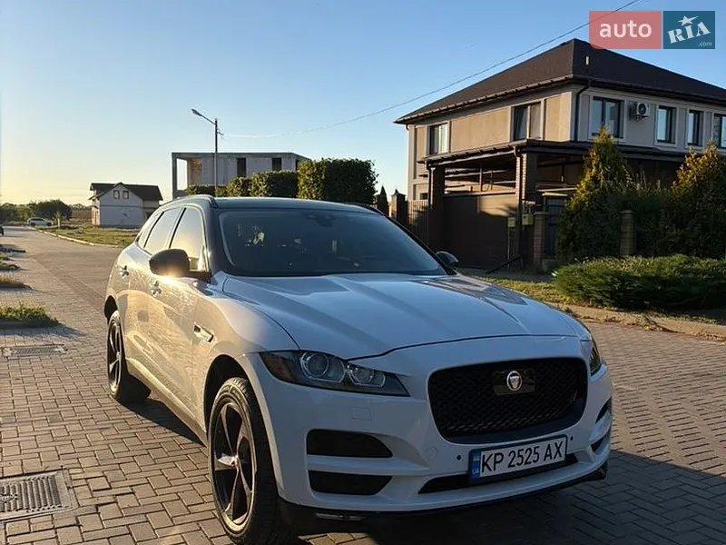 Jaguar F-Pace 2019
