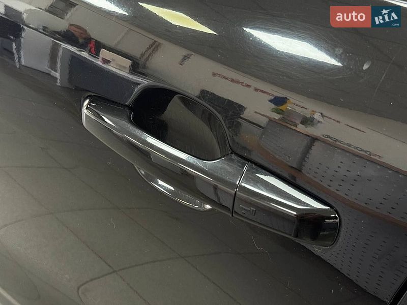 Внедорожник / Кроссовер Jaguar F-Pace 2016 в Киеве
