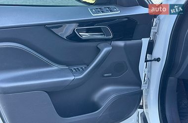 Позашляховик / Кросовер Jaguar F-Pace 2016 в Одесі фото 18 Позашляховик / Кросовер Jaguar F-Pace 2016 в Одесі