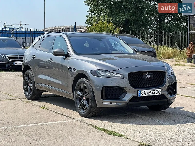 Jaguar F-Pace