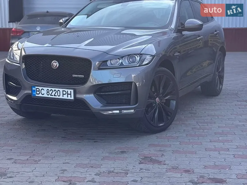 Jaguar F-Pace