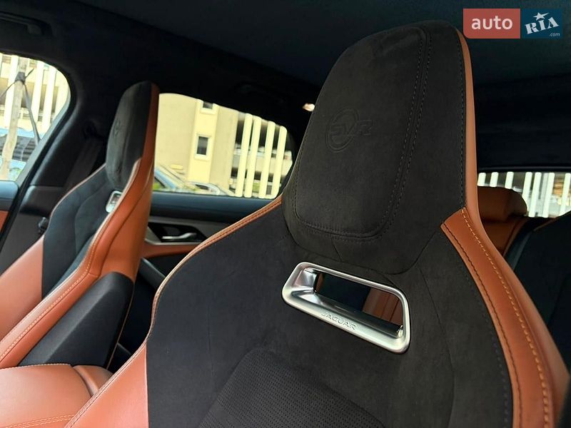 Позашляховик / Кросовер Jaguar F-Pace 2023 в Києві фото 66 Позашляховик / Кросовер Jaguar F-Pace 2023 в Києві
