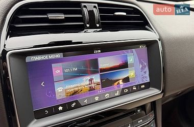 Внедорожник / Кроссовер Jaguar F-Pace 2016 в Киеве