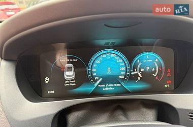 Позашляховик / Кросовер Jaguar F-Pace 2016 в Києві фото 34 Позашляховик / Кросовер Jaguar F-Pace 2016 в Києві
