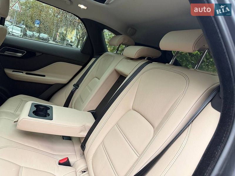 Позашляховик / Кросовер Jaguar F-Pace 2016 в Києві фото 37 Позашляховик / Кросовер Jaguar F-Pace 2016 в Києві