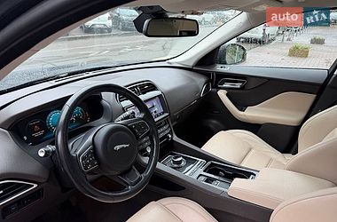 Позашляховик / Кросовер Jaguar F-Pace 2016 в Києві фото 30 Позашляховик / Кросовер Jaguar F-Pace 2016 в Києві