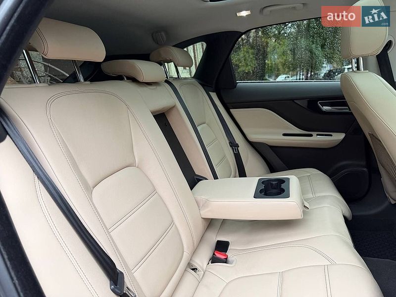 Позашляховик / Кросовер Jaguar F-Pace 2016 в Києві фото 47 Позашляховик / Кросовер Jaguar F-Pace 2016 в Києві