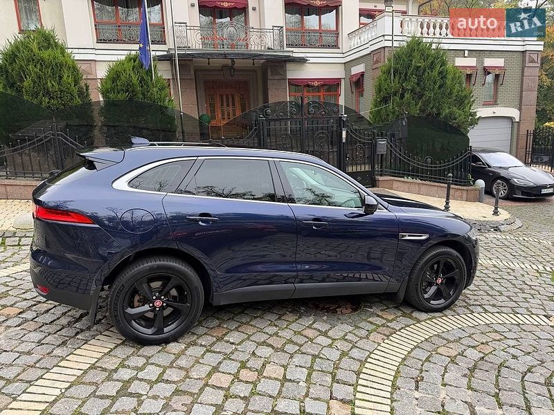 Позашляховик / Кросовер Jaguar F-Pace 2016 в Києві фото 19 Позашляховик / Кросовер Jaguar F-Pace 2016 в Києві