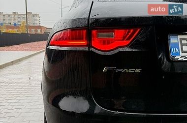 Внедорожник / Кроссовер Jaguar F-Pace 2016 в Хмельницком
