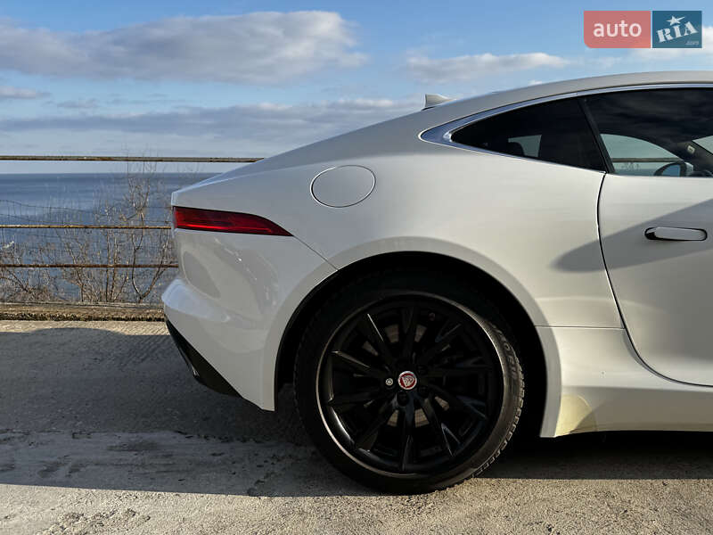 Купе Jaguar F-Type 2016 в Одесі