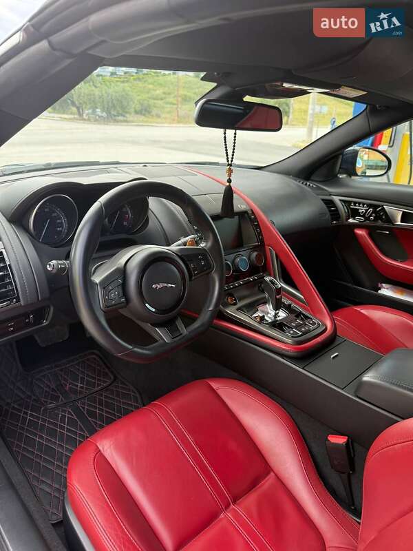 Купе Jaguar F-Type 2013 в Киеве